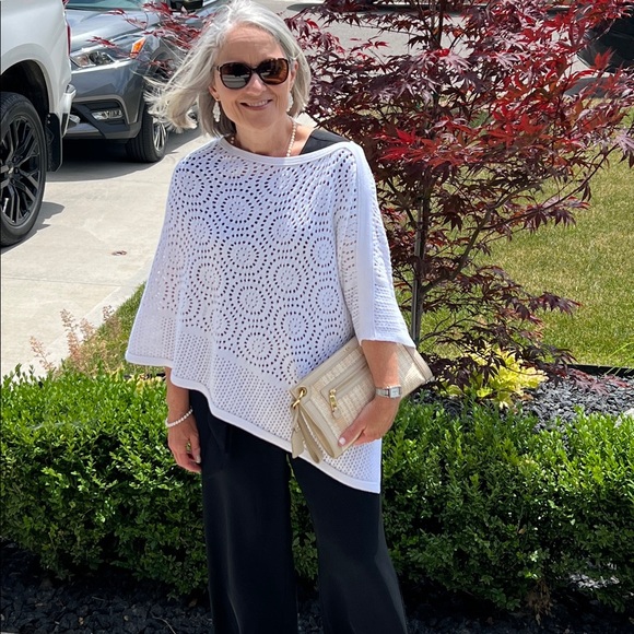 Meet your Posher, Patricia - Picture 3 of 3